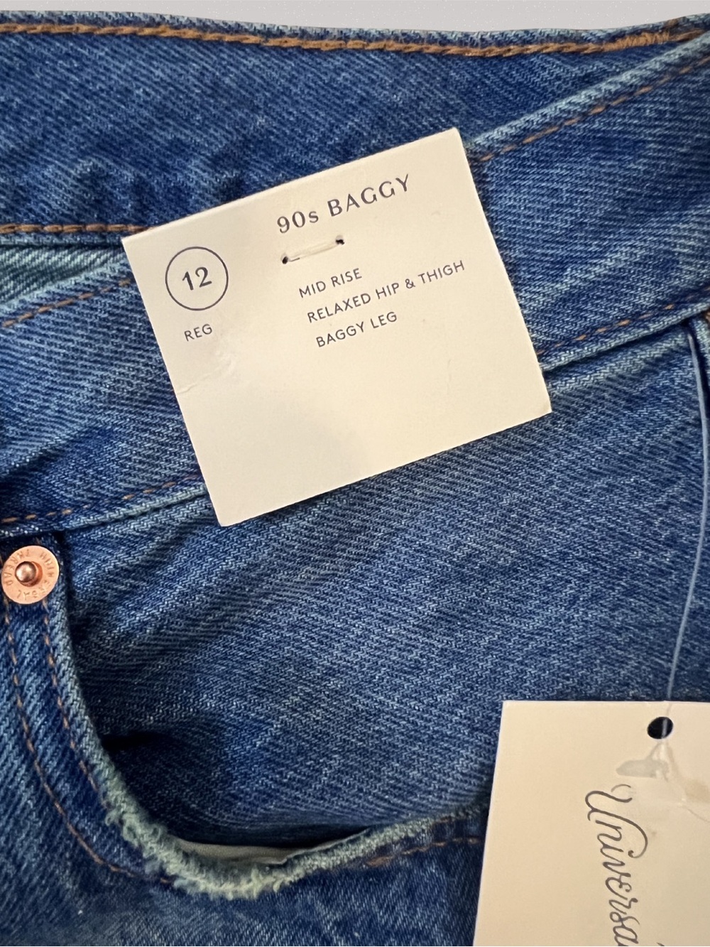 Universal Thread 90s Baggy Jeans Women’s Size 12 Regular NWT Distressed Mid Rise - Picture 3 of 3